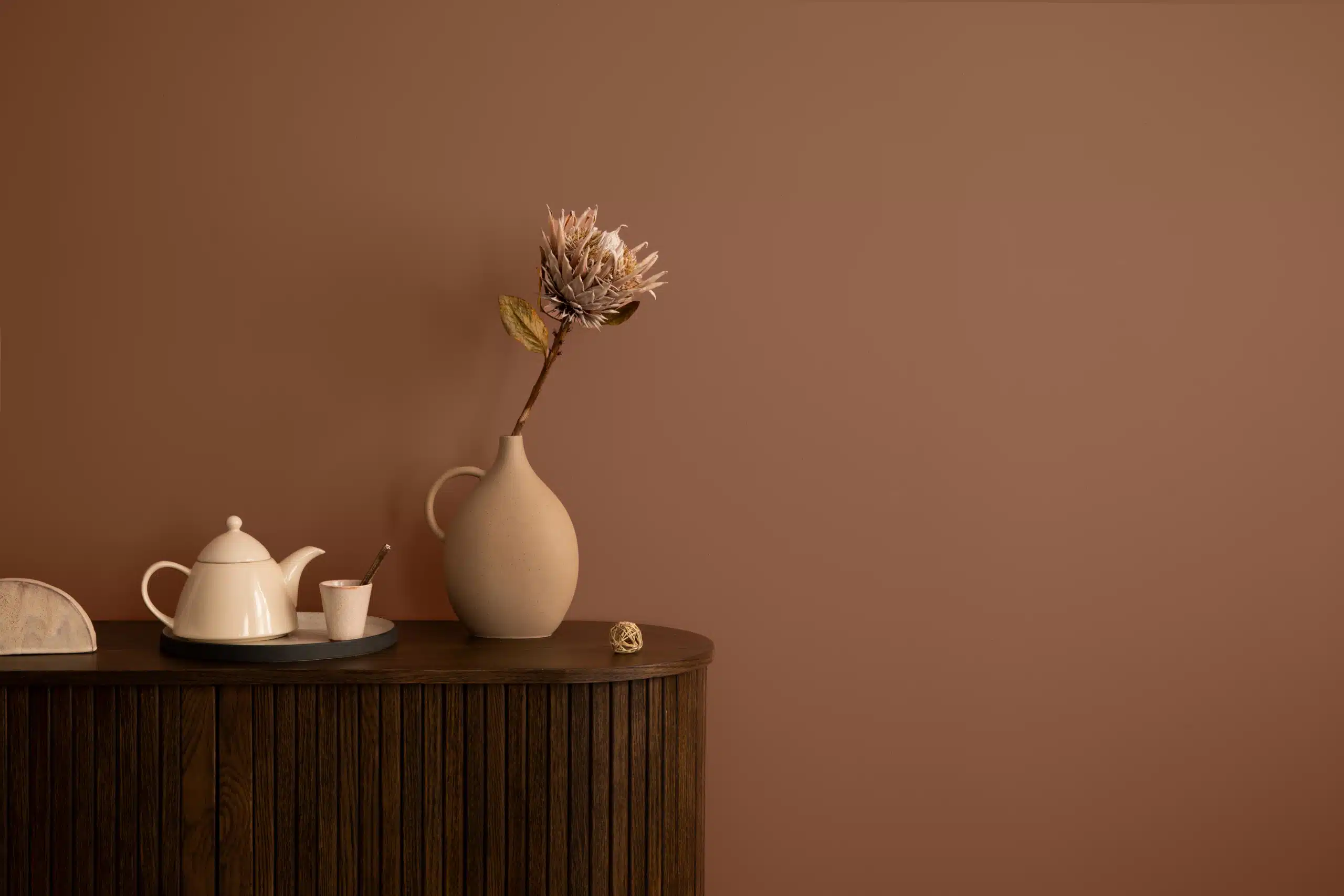 Weathered Leather color sample