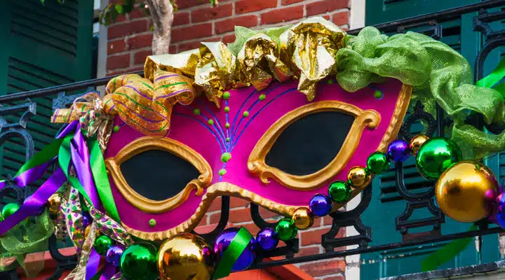 Mardi Gras mask