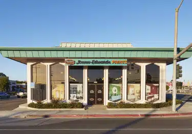 Dunn-Edwards Paint Store in Garden Grove CA 92843