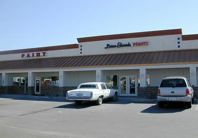 Dunn-Edwards Paint Store in Mesa AZ 85206