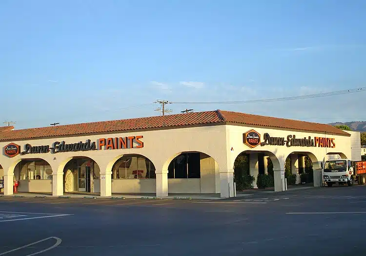 Dunn-Edwards Paint Store in Northridge CA 91324