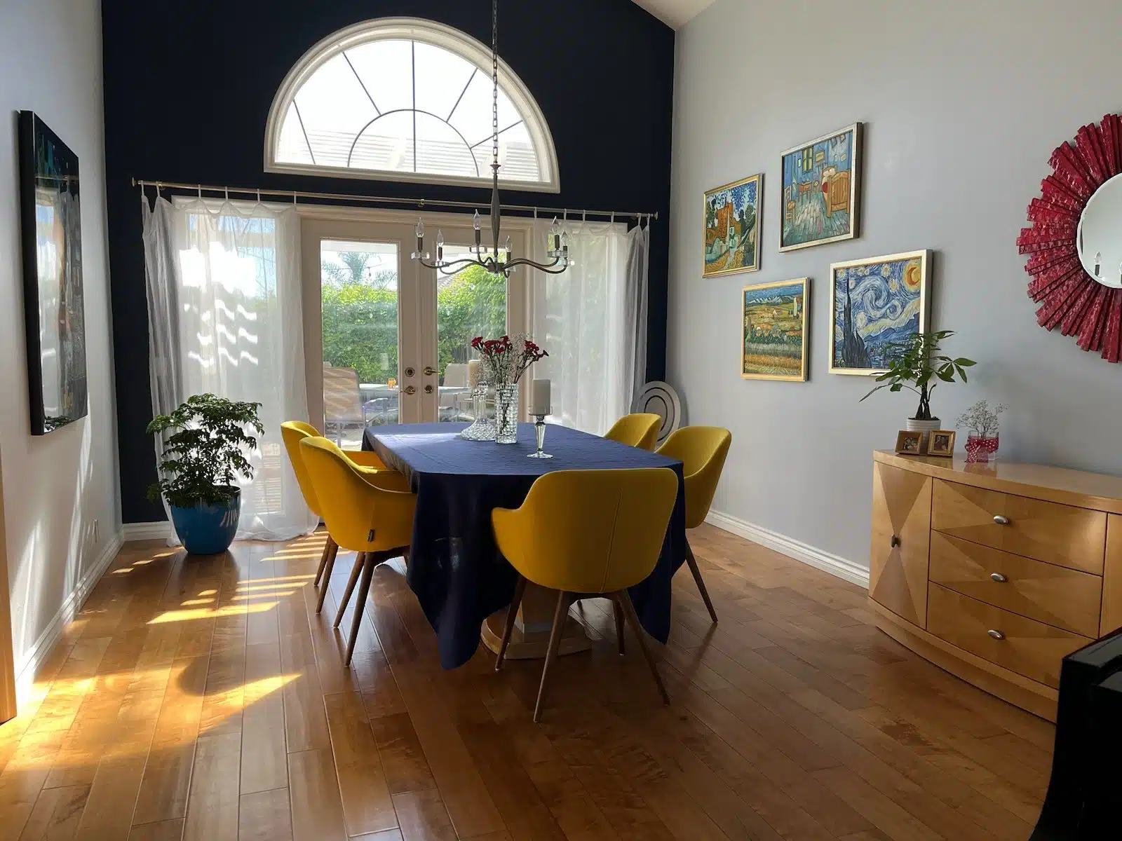 A room filled with furniture and a large window