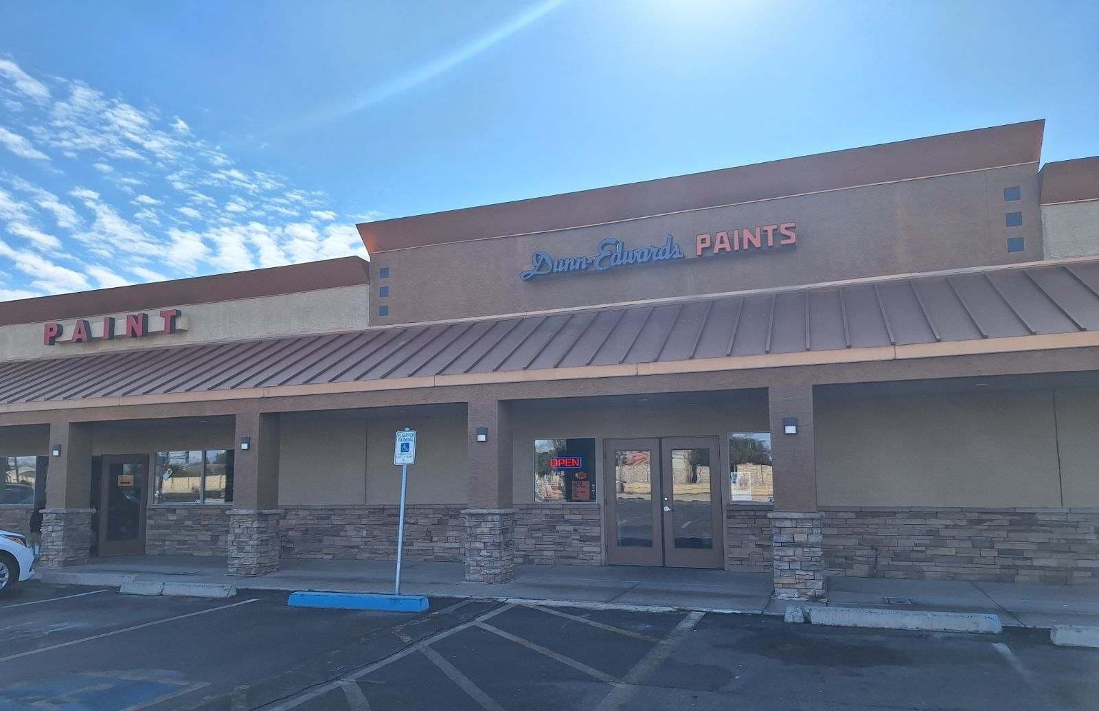 Dunn-Edwards Paint Store in Mesa AZ 85206