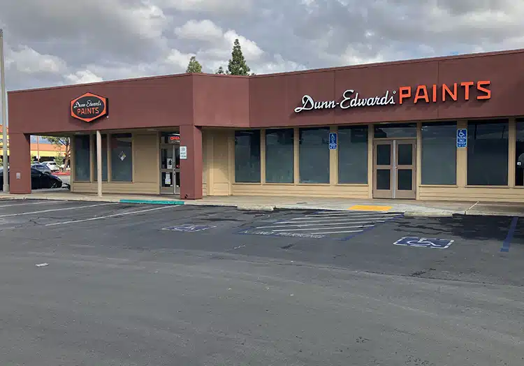 Dunn-Edwards Paint Store in El Cajon CA 92021