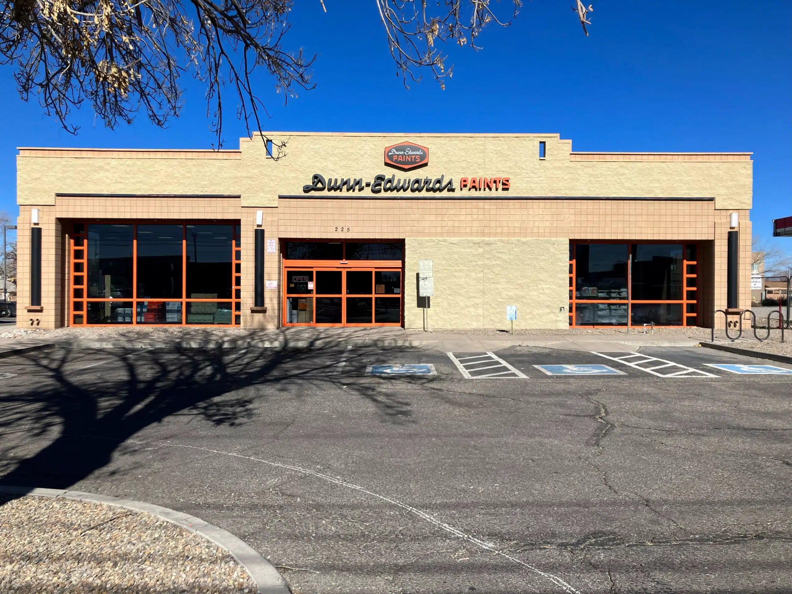 Dunn-Edwards Paint Store in Albuquerque NM 87107