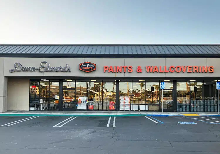 Dunn-Edwards Paint Store in Vista CA 92081